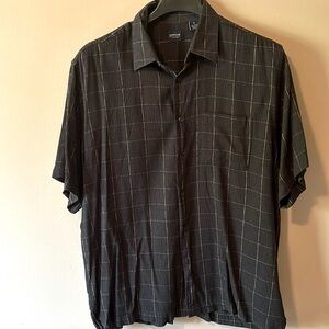 Arrow men's button up short sleeve casual shirt size XL